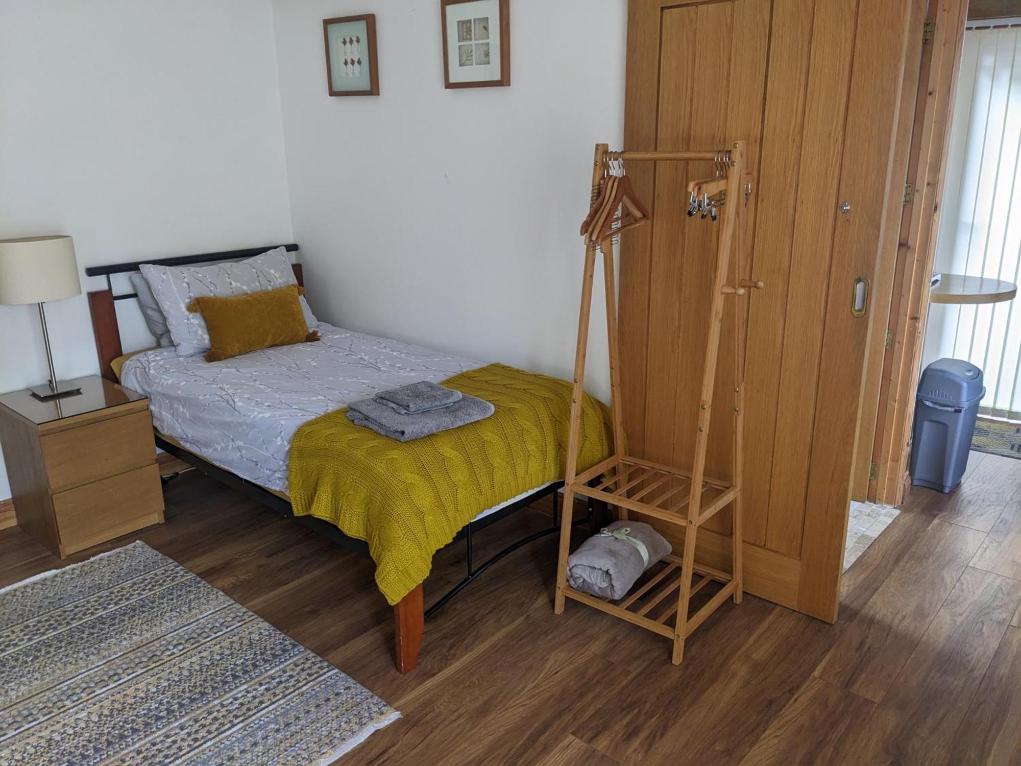 Bed and Breakfast Sunnyside Annexe Уитли Экстерьер фото