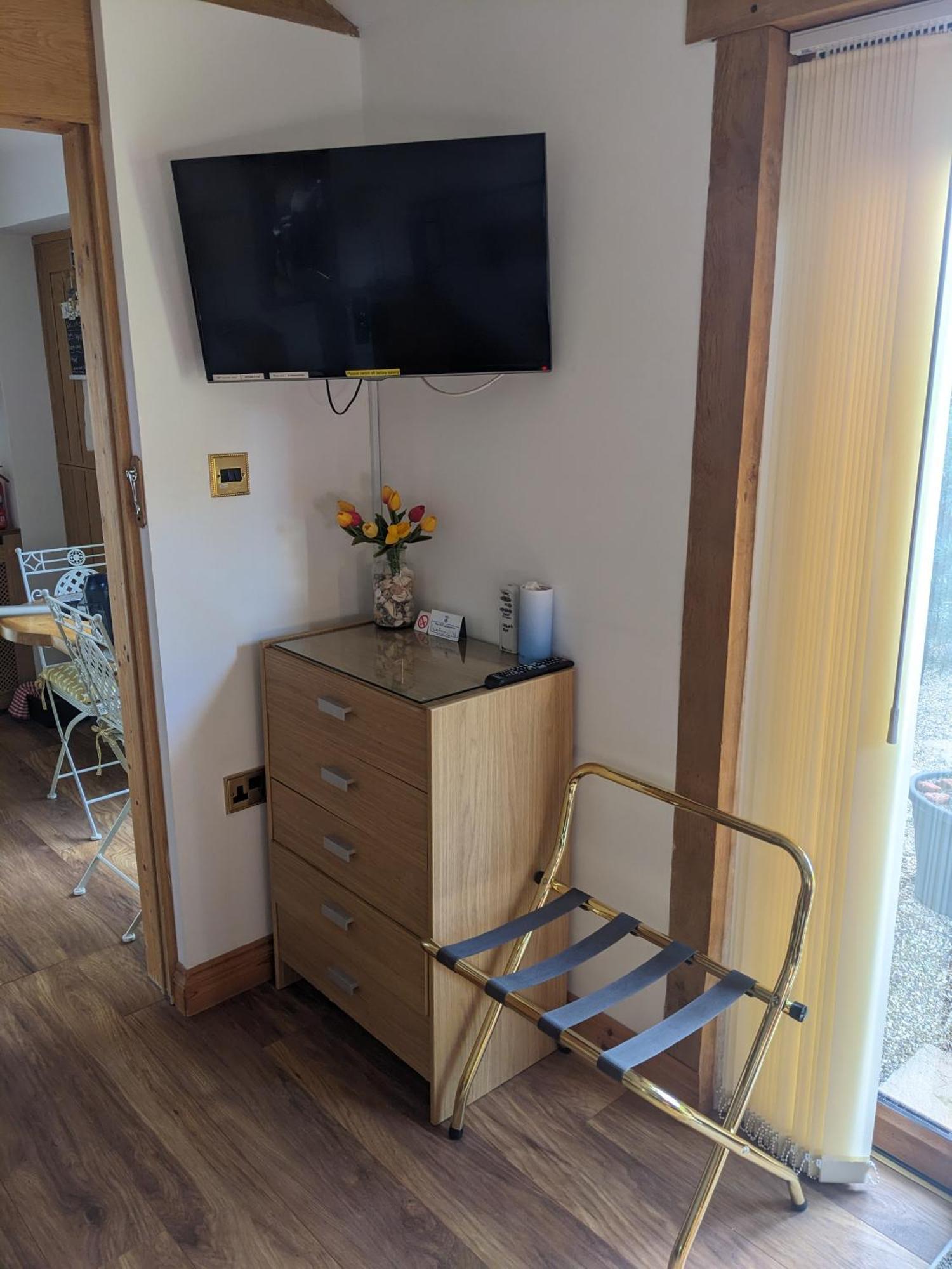 Bed and Breakfast Sunnyside Annexe Уитли Экстерьер фото